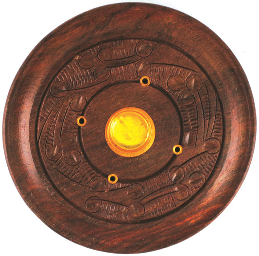IH- wooden/brass circle